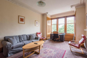 3 bed overlooking meadows park